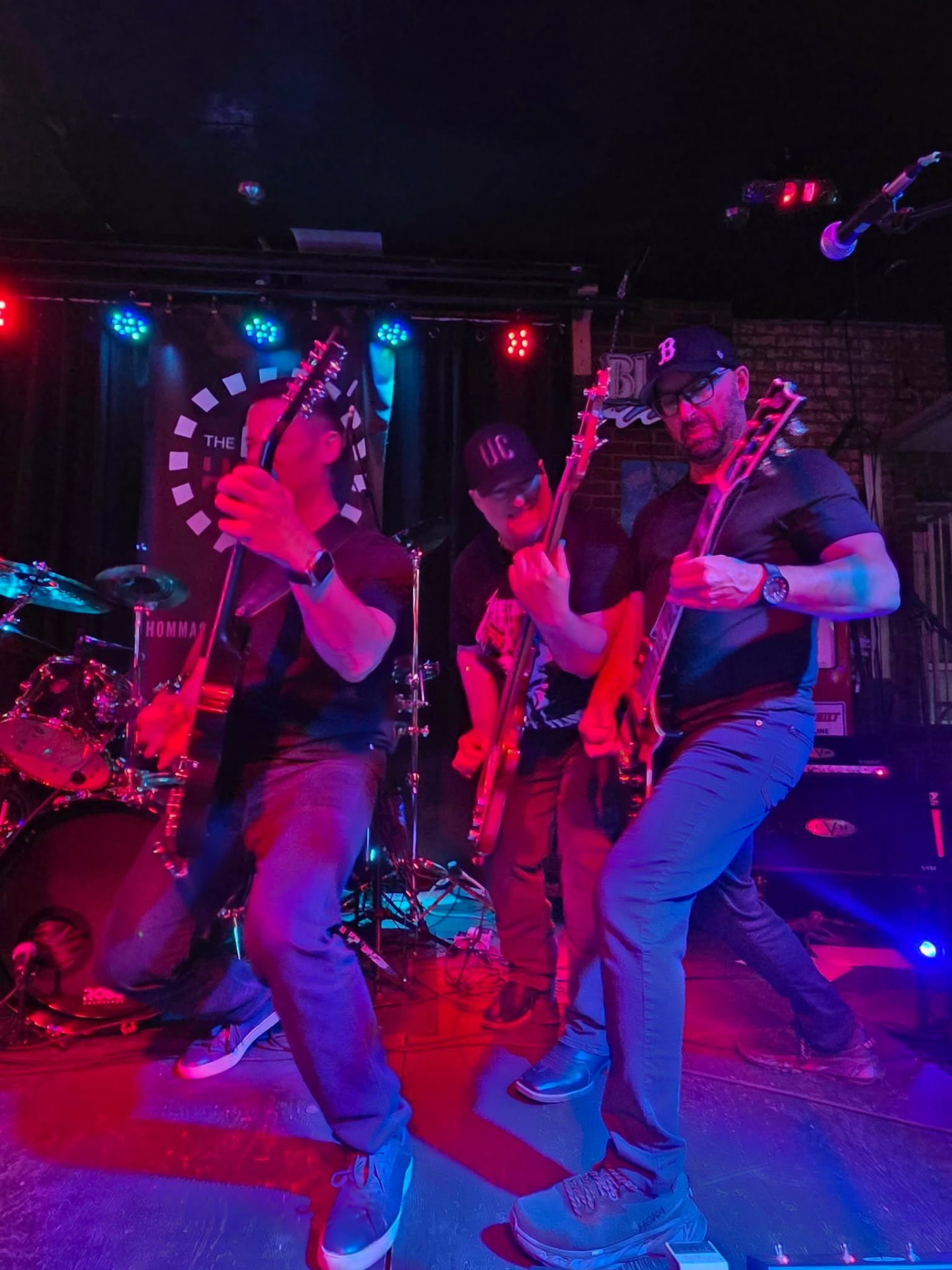 The Full House Band en performance